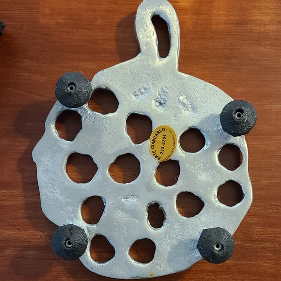 Arte Giancarlo Floral Pewter Trivet - Picture 2 of 3